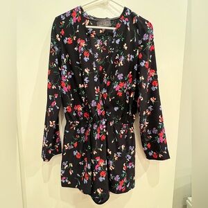 Floral long sleeve romper - like new